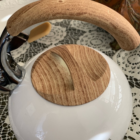 Rae Dunn TEA Kettle NWOT - Picture 4 of 11